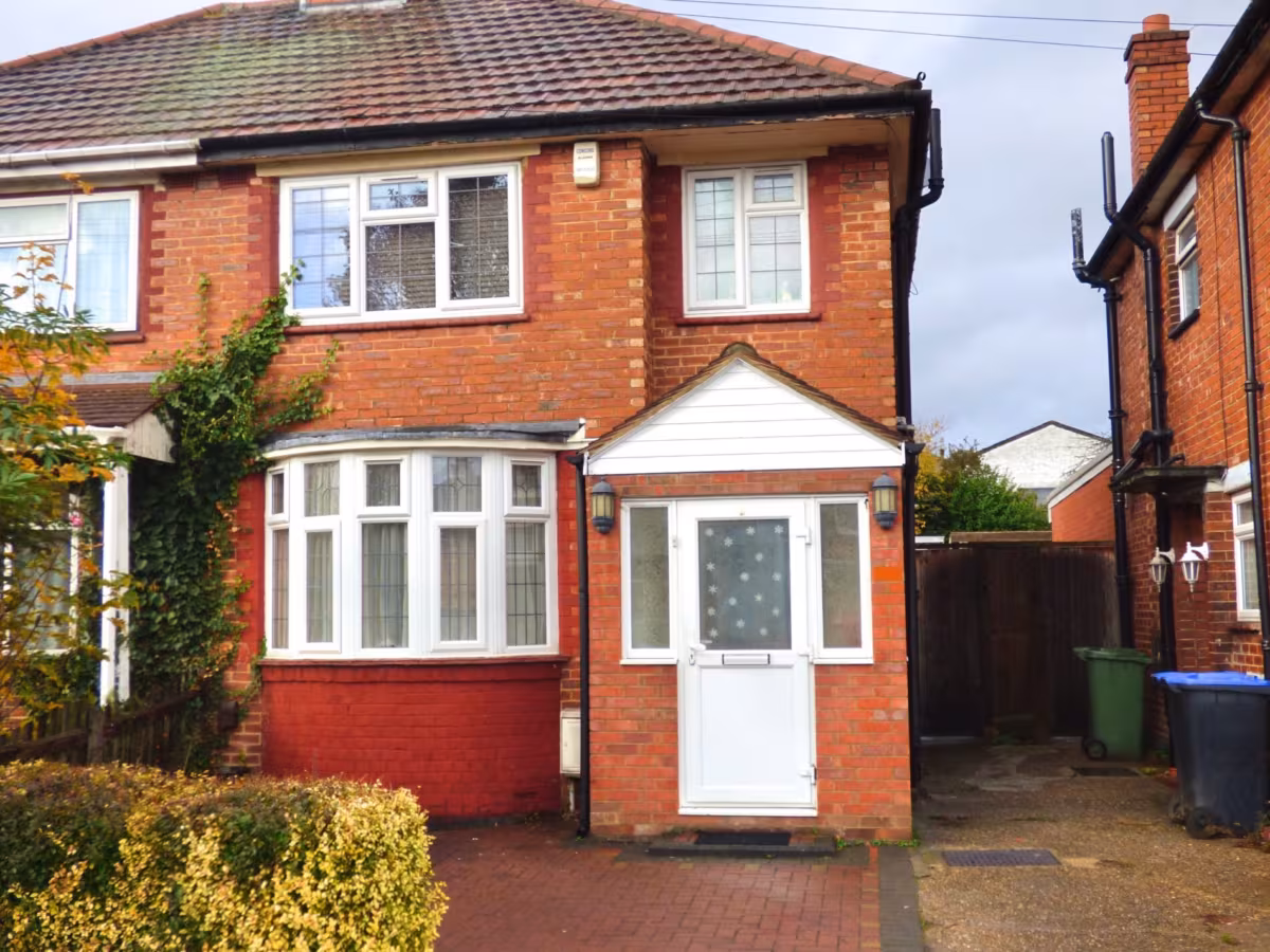 Carlyon Road, Wembley, HA0
