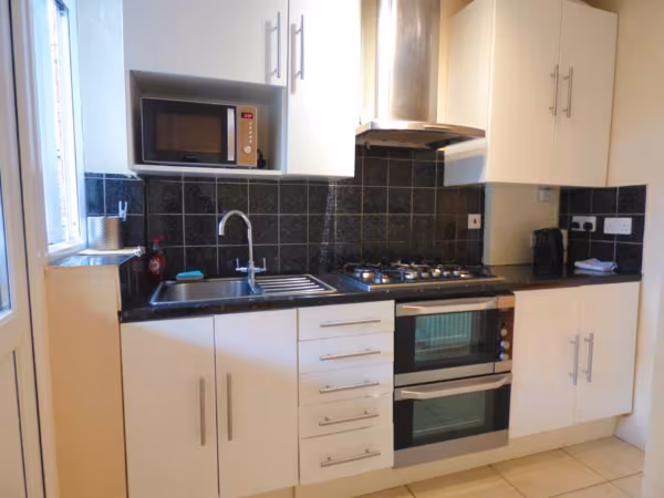 Carlyon Road, Wembley, HA0