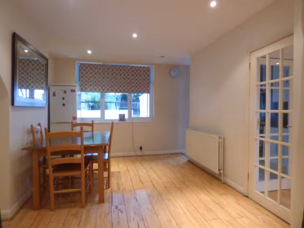 Carlyon Road, Wembley, HA0