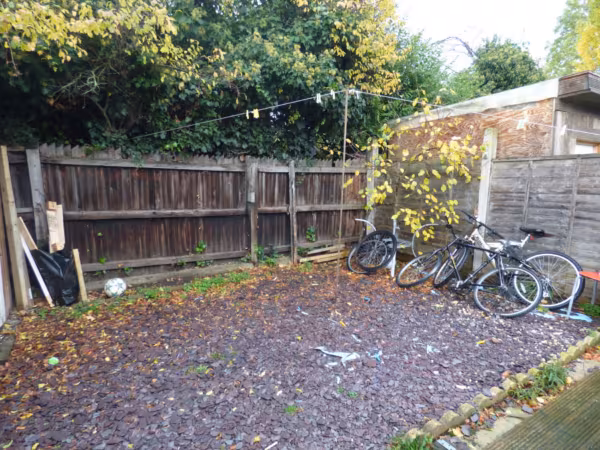 Carlyon Road, Wembley, HA0