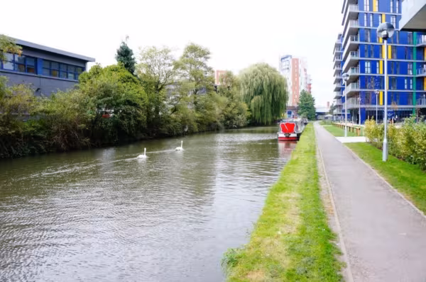 Aylesbury house, Wembley, HA0