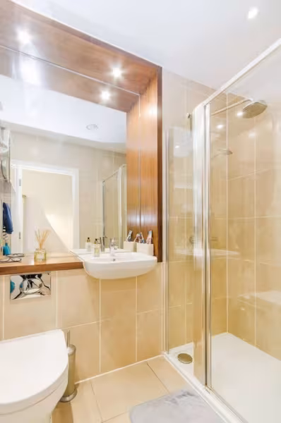 Aylesbury house, Wembley, HA0