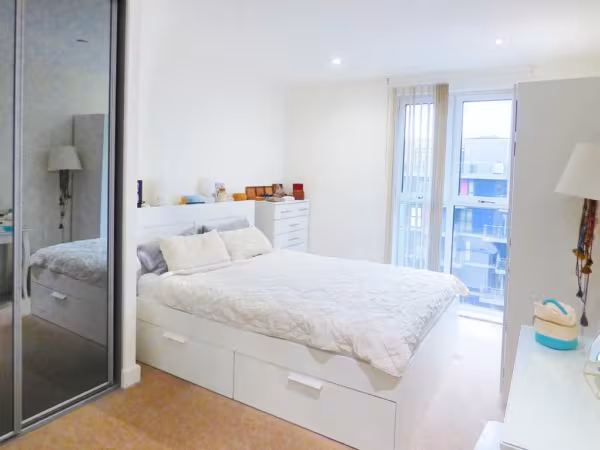 Aylesbury house, Wembley, HA0
