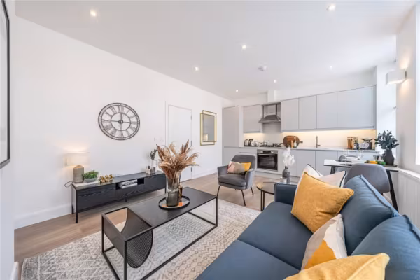 Radstock House, High Street, Slough, SL1